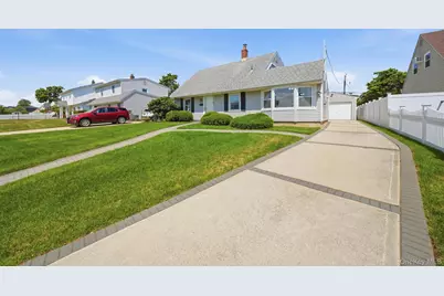 37 Gun Lane, Levittown, NY 11756 - Photo 1