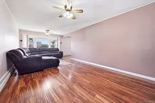 37 Gun Ln, Levittown, NY 11756 - Photo 9