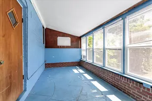 115-45 222nd St, Cambria Heights, NY 11411 - Photo 9