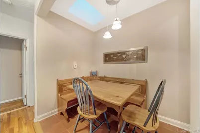 327 Wynsum Avenue, Merrick, NY 11566 - Photo 17