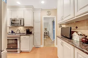 327 Wynsum Ave, Merrick, NY 11566 - Photo 15