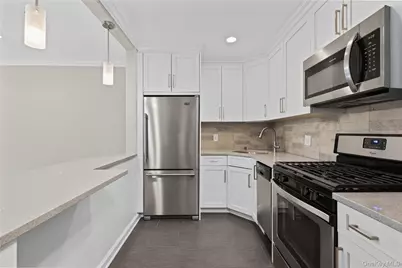 152 B N Broadway #2E, White Plains, NY 10603 - Photo 3