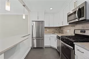 152 B N Broadway, White Plains, NY 10603 - Photo 3