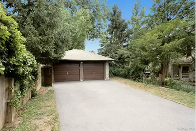 112 Academy Street, Poughkeepsie, NY 12601 - Photo 35