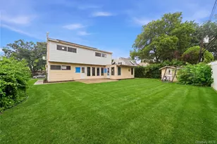 161 Duckpond Dr N, Wantagh, NY 11793 - Photo 25
