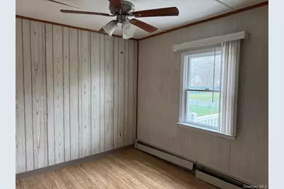 128 Maywood Drive, Mastic Beach, NY 11951 - Photo 11