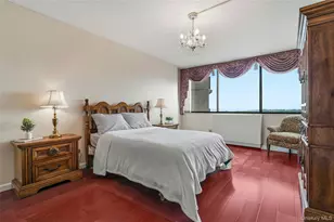2 Bay Club Dr, Bayside, NY 11360 - Photo 17