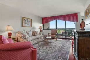 2 Bay Club Dr, Bayside, NY 11360 - Photo 7