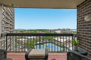 2 Bay Club Dr, Bayside, NY 11360 - Photo 21