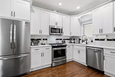 2978 Grand Boulevard, Baldwin, NY 11510 - Photo 13