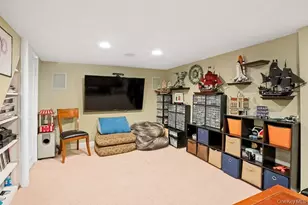 312 Quaker Rd, Chappaqua, NY 10514 - Photo 31