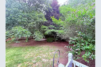 523 Hellwig Lane, West Islip, NY 11795 - Photo 27