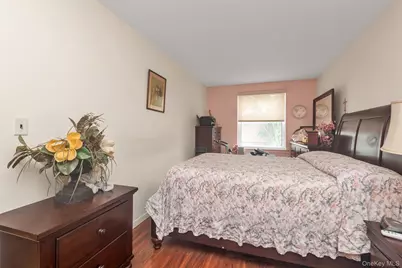 5536 69th Place #R3, Maspeth, NY 11378 - Photo 9