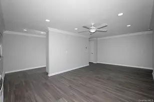 407 E Main St, Bay Shore, NY 11706 - Photo 5
