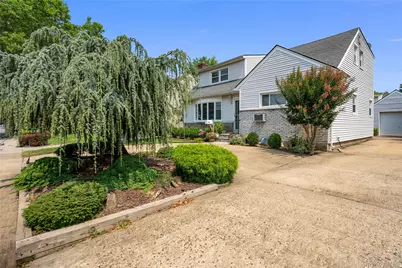 78 Ambrose Avenue, Malverne, NY 11565 - Photo 3