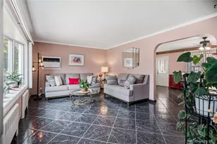 78 Ambrose Ave, Malverne, NY 11565 - Photo 5