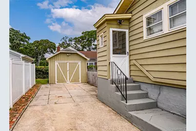 21 Bay 3rd Street, Islip, NY 11751 - Photo 3