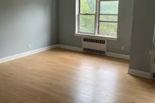 65-35 Yellowstone Blvd, Forest Hills, NY 11375 - Photo 15