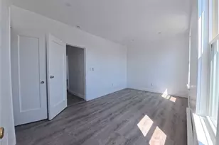 858 E 230th St, Bronx, NY 10466 - Photo 11