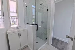 858 E 230th St, Bronx, NY 10466 - Photo 9