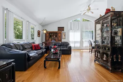 2289 Sultana Drive, Yorktown Heights, NY 10598 - Photo 9