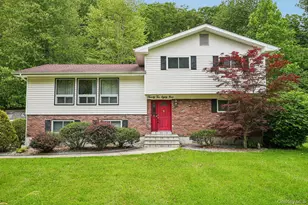 2289 Sultana Dr, Yorktown Heights, NY 10598 - Photo 3