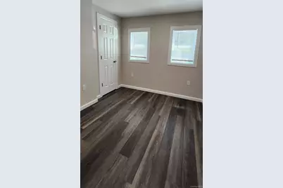 60 Valley Forge, Bohemia, NY 11716 - Photo 7
