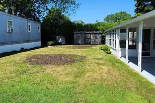 60 Valley Forge, Bohemia, NY 11716 - Photo 15