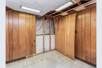 1863 Williamsbridge Road, Bronx, NY 10461 - Photo 17