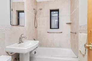 1863 Williamsbridge Rd, Bronx, NY 10461 - Photo 9