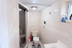 92-30 212th Pl, Queens Village, NY 11428 - Photo 7