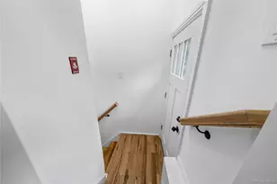 504 Decatur St, Uniondale, NY 11553 - Photo 9