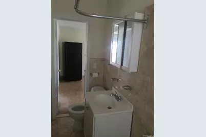 143-22 94th Avenue #2, Briarwood, NY 11435 - Photo 7