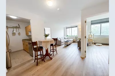 250 E 30 Street #5A, New York, NY 10016 - Photo 3