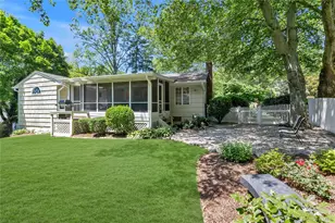 6 Primrose Ln, Huntington, NY 11743 - Photo 17