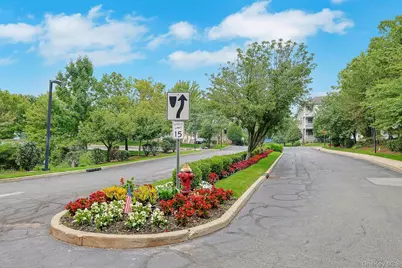 32 N De Baun Avenue #207, Suffern, NY 10901 - Photo 3