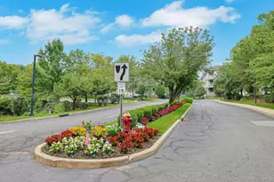 32 N De Baun Ave, Suffern, NY 10901 - Photo 3