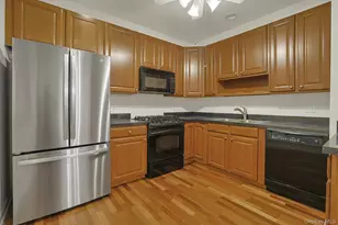 32 N De Baun Ave, Suffern, NY 10901 - Photo 9