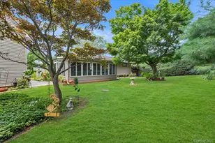 27 Fisher Rd, Commack, NY 11725 - Photo 35