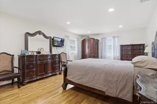 156 Lea Ann Terrace, Wantagh, NY 11793 - Photo 19