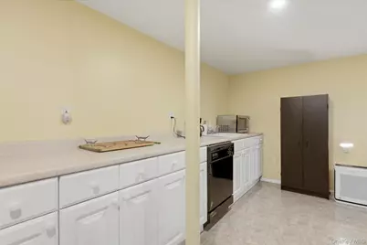 156 Lea Ann Terrace, Wantagh, NY 11793 - Photo 29