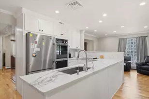 156 Lea Ann Terrace, Wantagh, NY 11793 - Photo 13