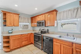 59 Northridge St, Patchogue, NY 11772 - Photo 19