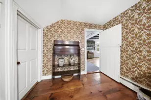 4 Plains Rd, Walden, NY 12586 - Photo 9