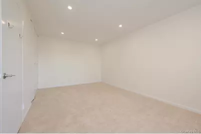 99 Randall Avenue #4-L, Freeport, NY 11520 - Photo 13