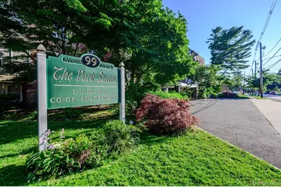 99 Randall Avenue #4-L, Freeport, NY 11520 - Photo 19