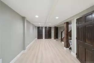 64-24 Pleasantview St, Middle Village, NY 11379 - Photo 11