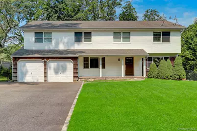 8 Tobi Lane, Setauket, NY 11733 - Photo 1