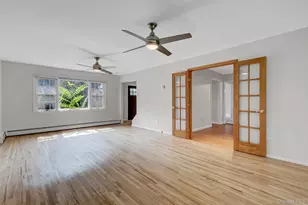 8 Tobi Ln, Setauket, NY 11733 - Photo 7