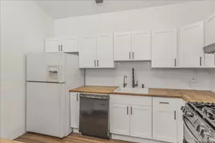 61-17 231st St, Oakland Gardens, NY 11364 - Photo 21